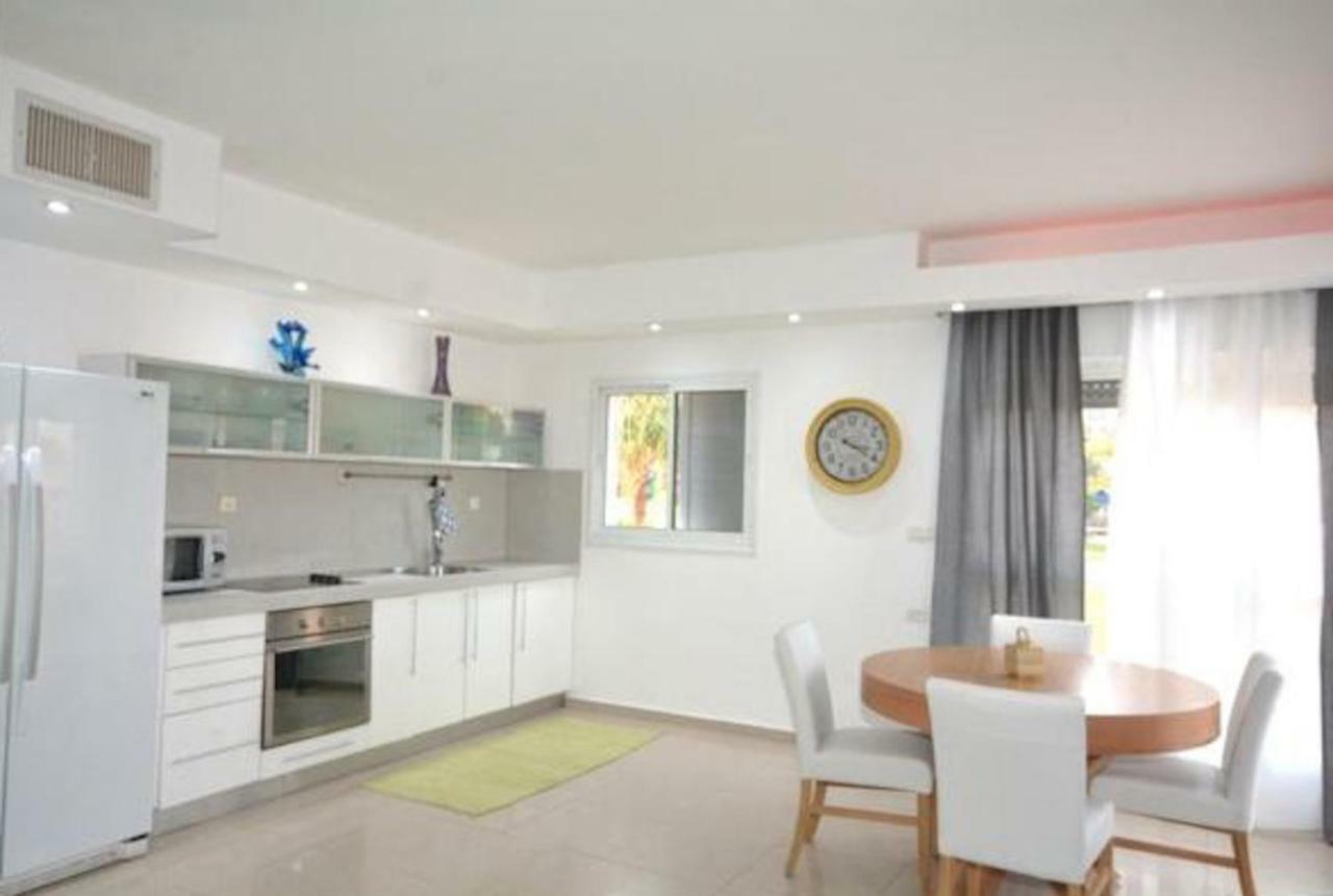 Sweethome26 Apt Eilat Sea View / Free Parking Exterior foto